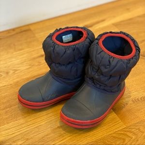 Crocs snow boots size 10 Navy